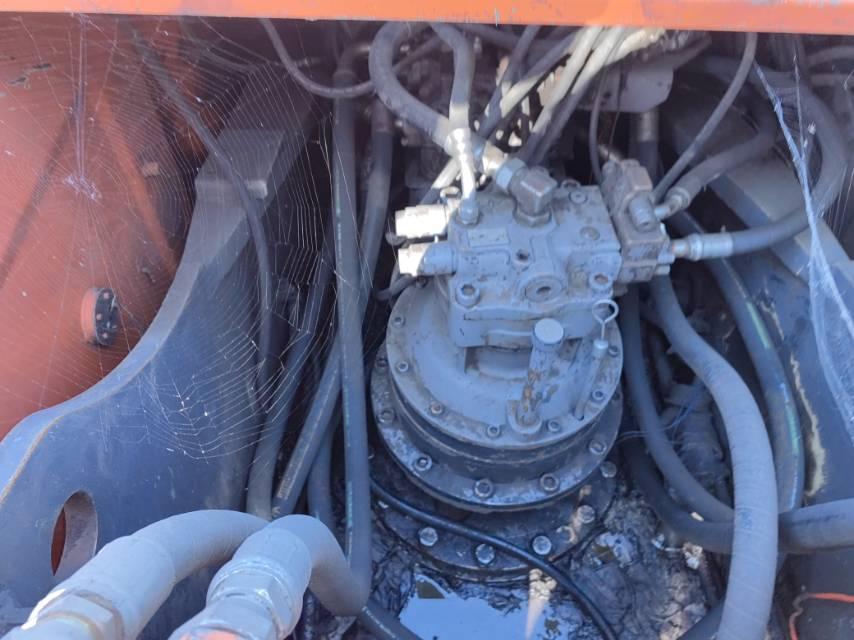 Hitachi ZX330-3 crawler excavator