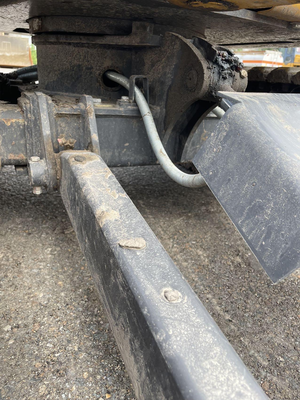 XCMG XE17U(G401) crawler excavator