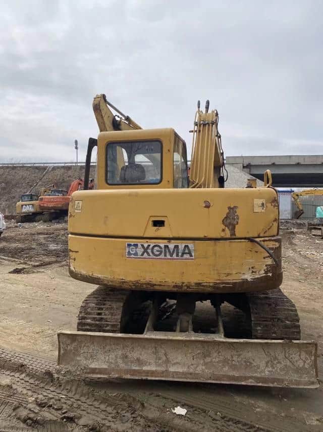 XG808 crawler excavator
