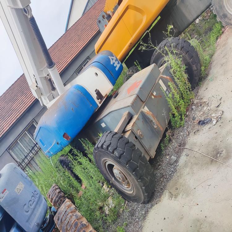 XCMG GKS38 straight arm aerial work platform