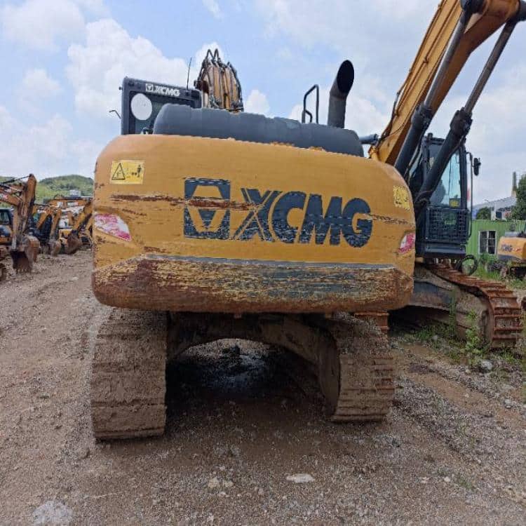 XCMG XE200DA crawler excavator