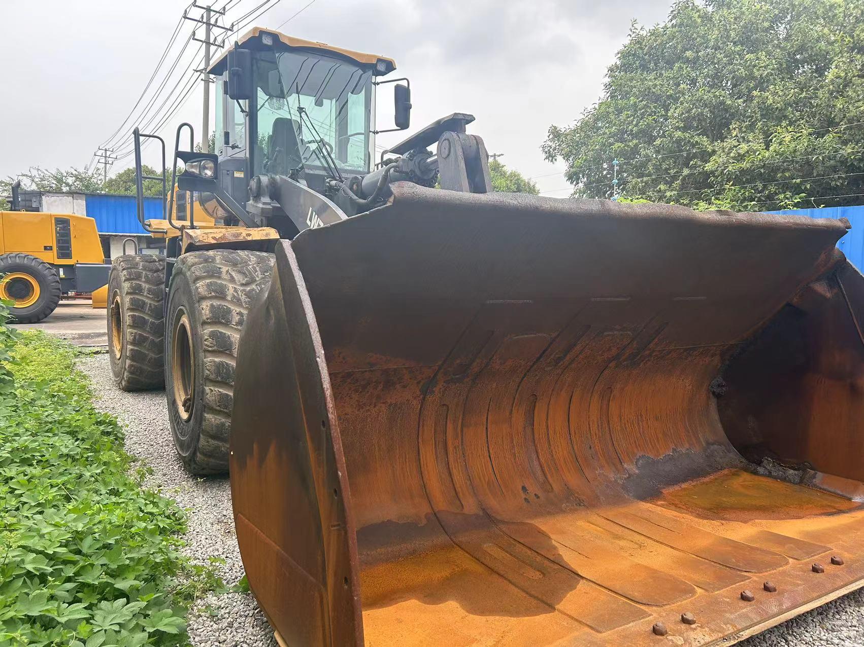 XCMG LW700FV wheel loader