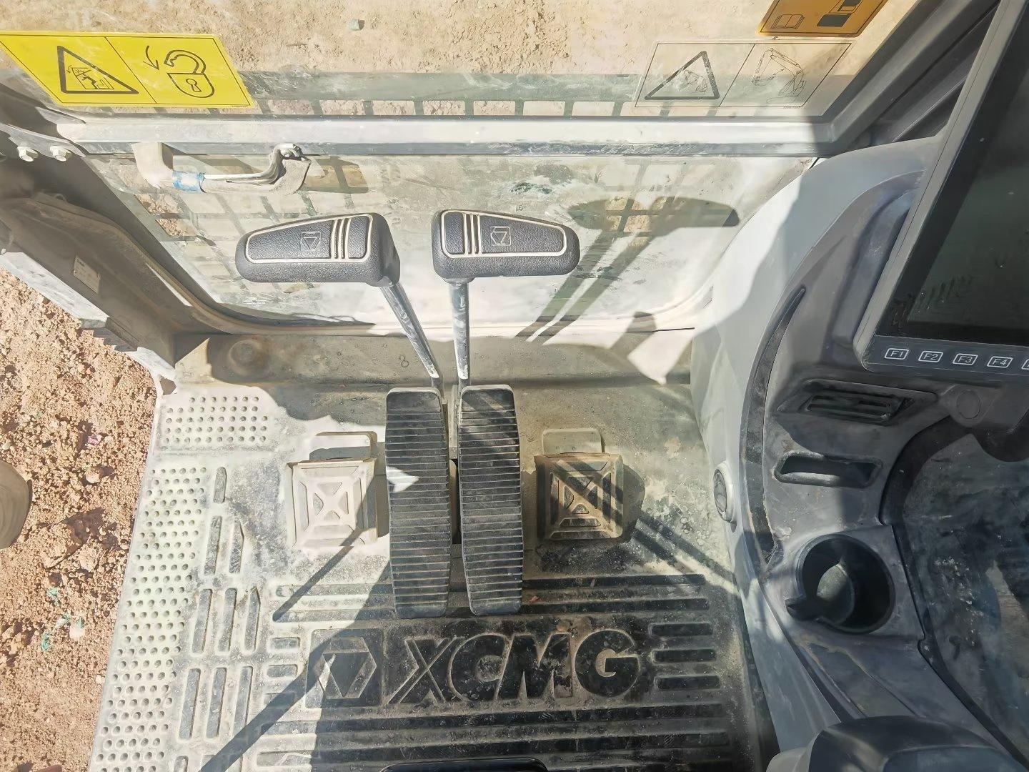 XCMG XE490DK crawler excavator