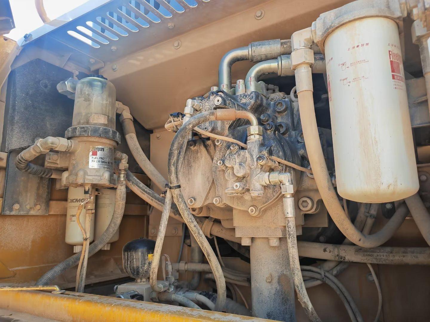 XCMG XE490DK crawler excavator