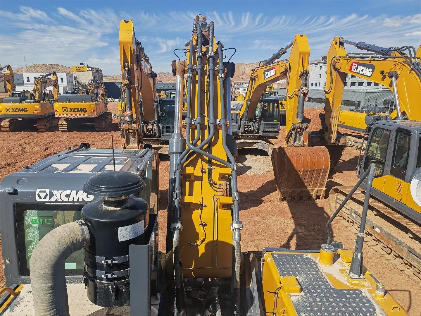 XCMG XE490DK crawler excavator