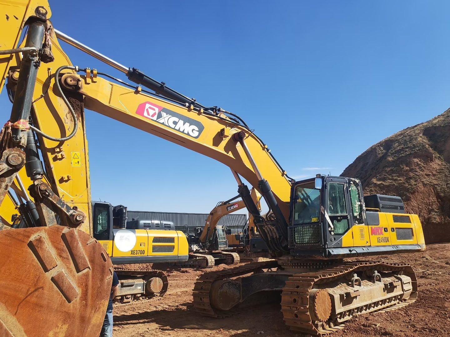 XCMG XE490DK crawler excavator
