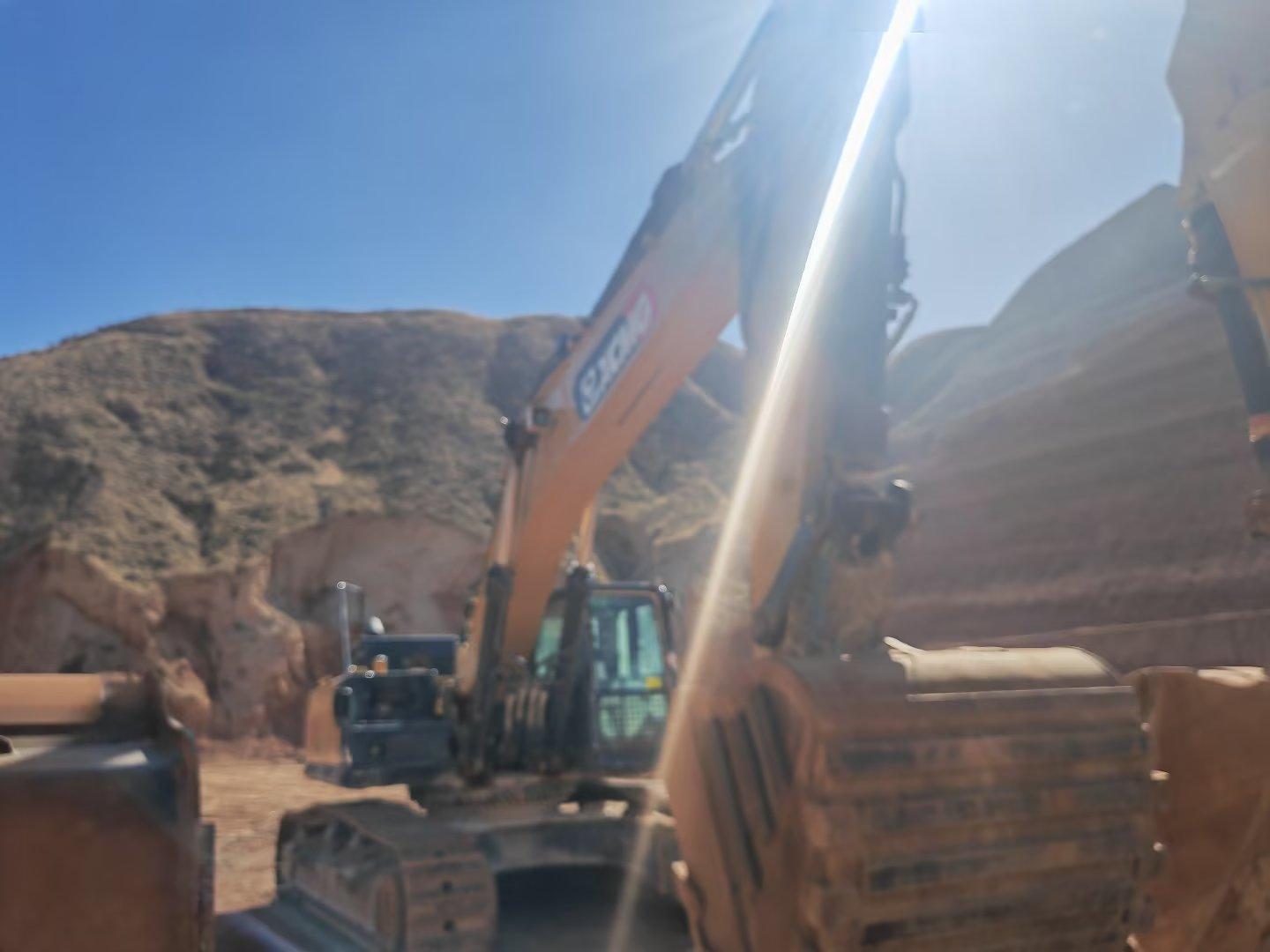 XCMG XE490DK crawler excavator