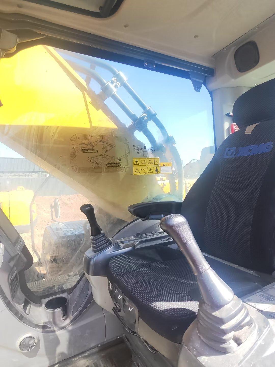 XCMG XE490DK crawler excavator