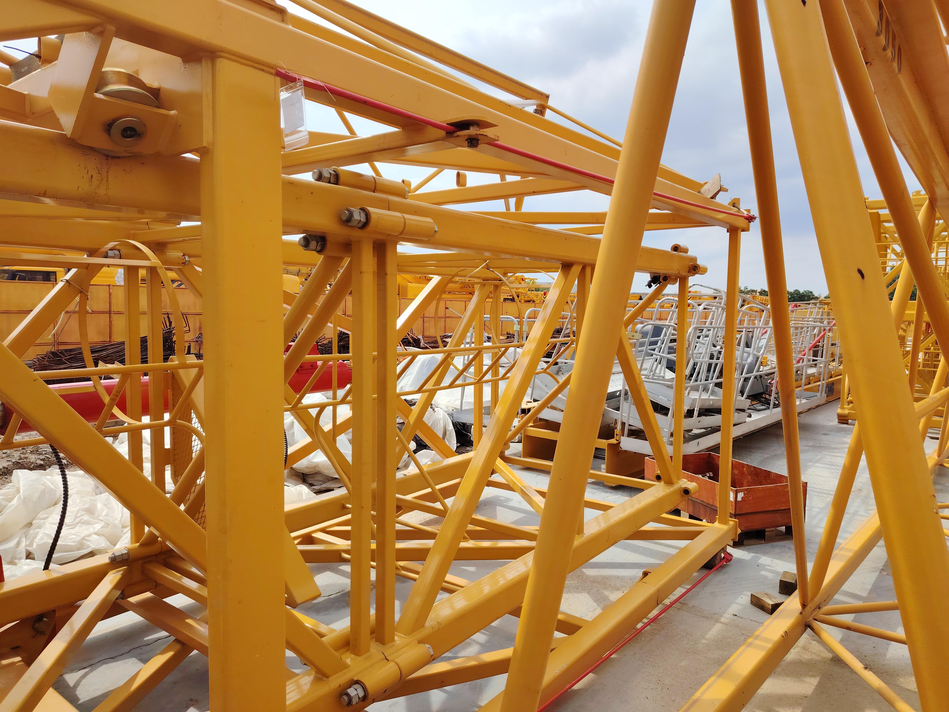 XCMG Mobile Tower Crane XGT6015-8S Used Tower Crane