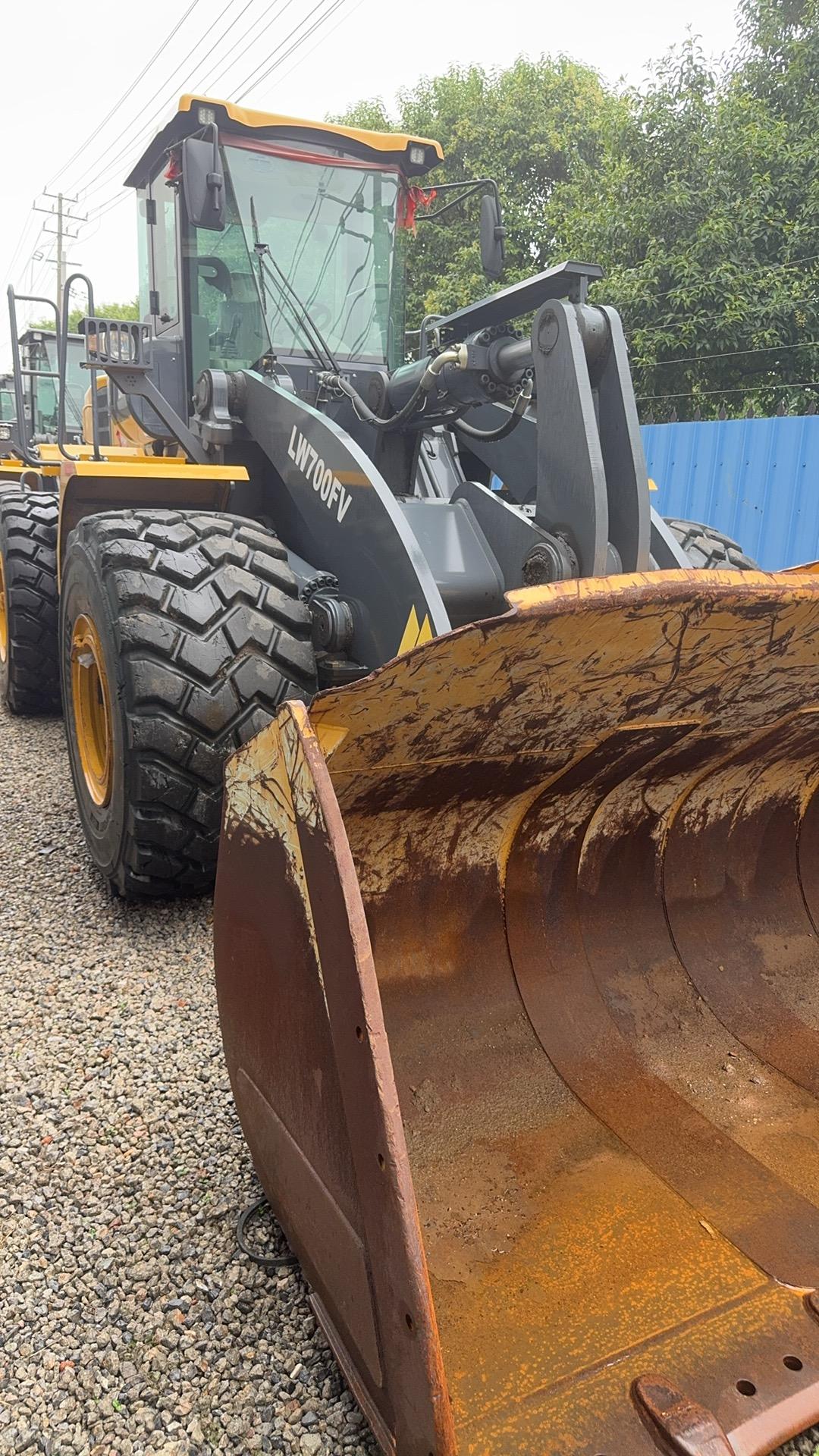 XCMG LW700FV wheel loader